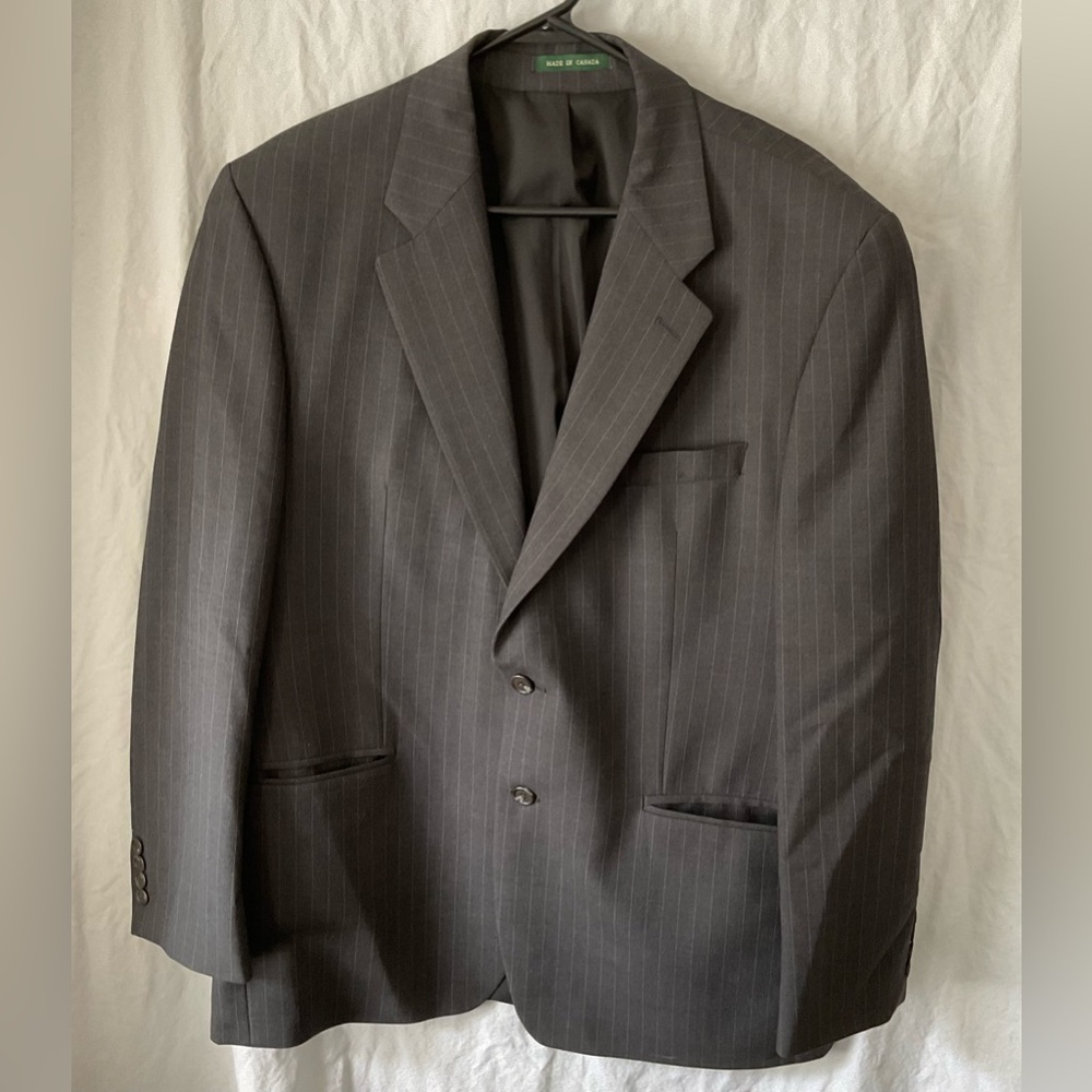 Vintage Lauren Ralph Lauren suit jacket wool 2 button gray with pin stripes 42 R